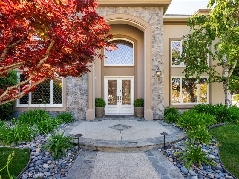 5823 Reefton Court