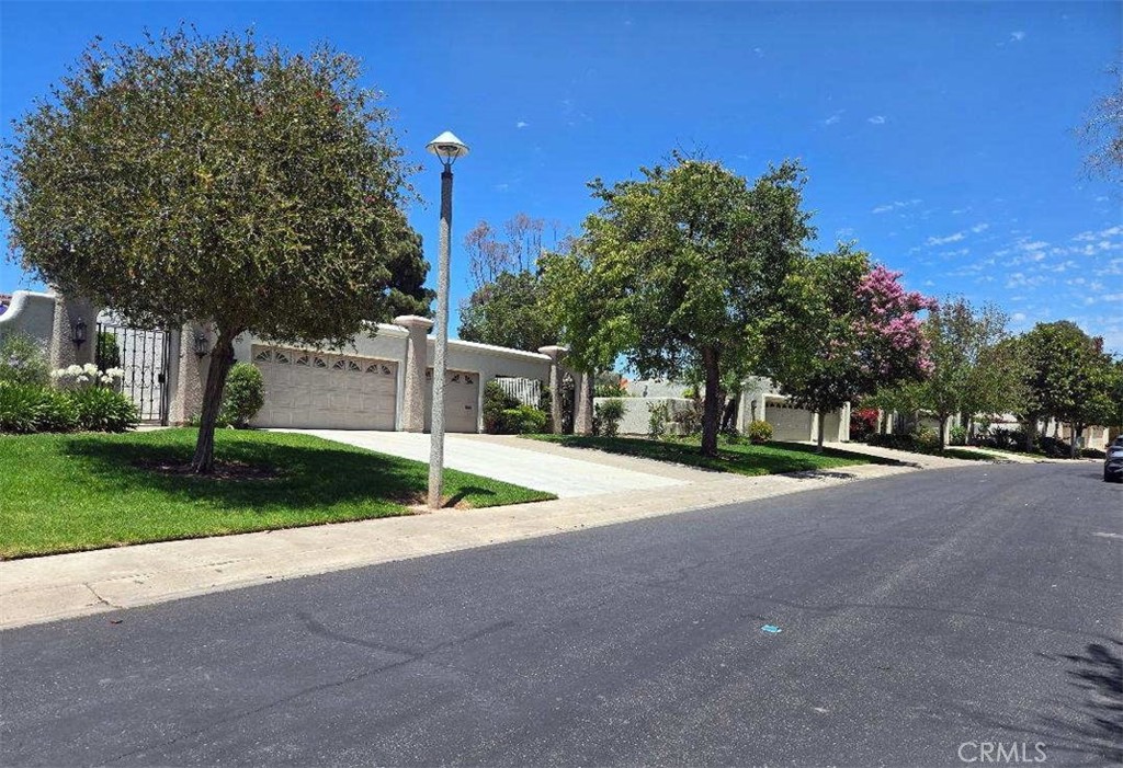 5389 Paseo Del Lago W B