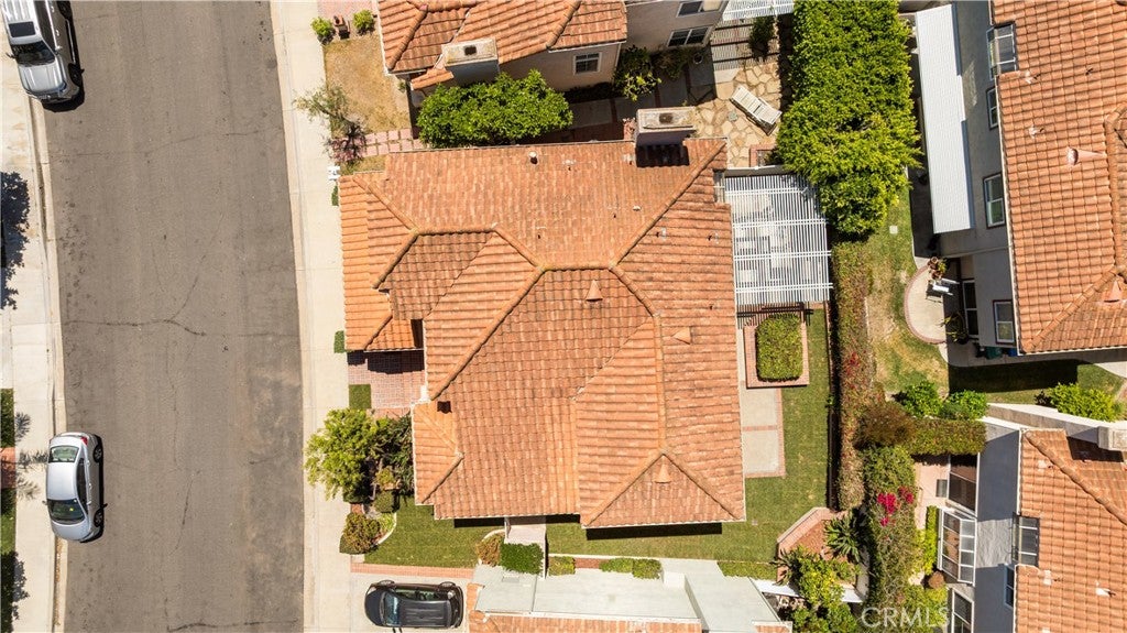 9 Terraza, Irvine CA 92614 - Photo 51