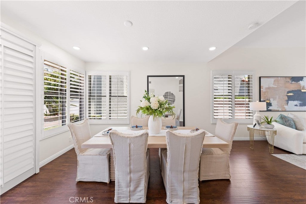 9 Terraza, Irvine CA 92614 - Photo 12