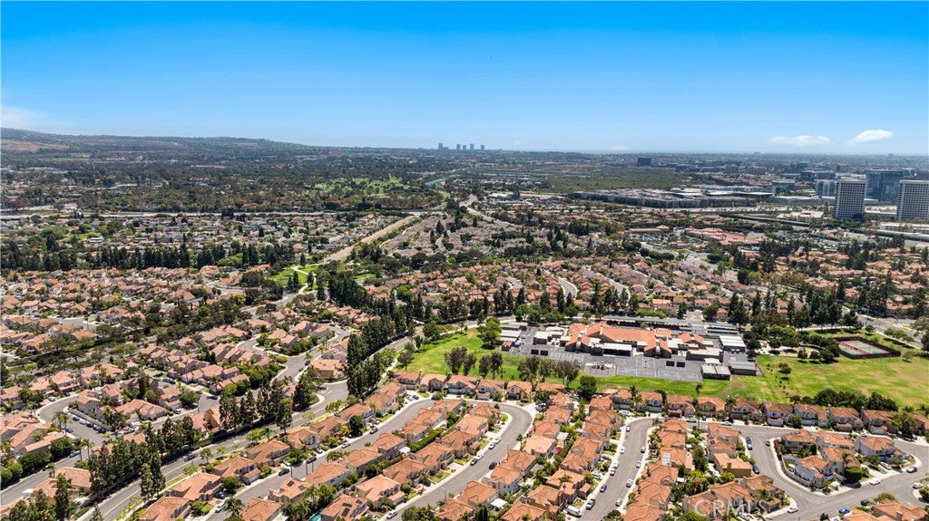 9 Terraza, Irvine CA 92614 - Photo 61