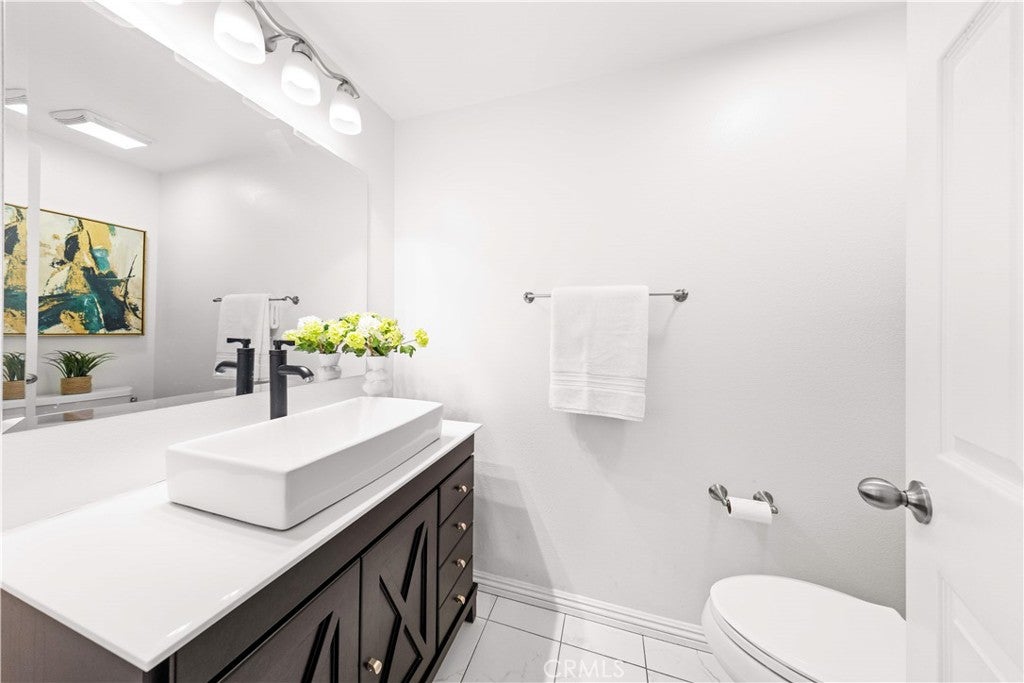 9 Terraza, Irvine CA 92614 - Photo 22
