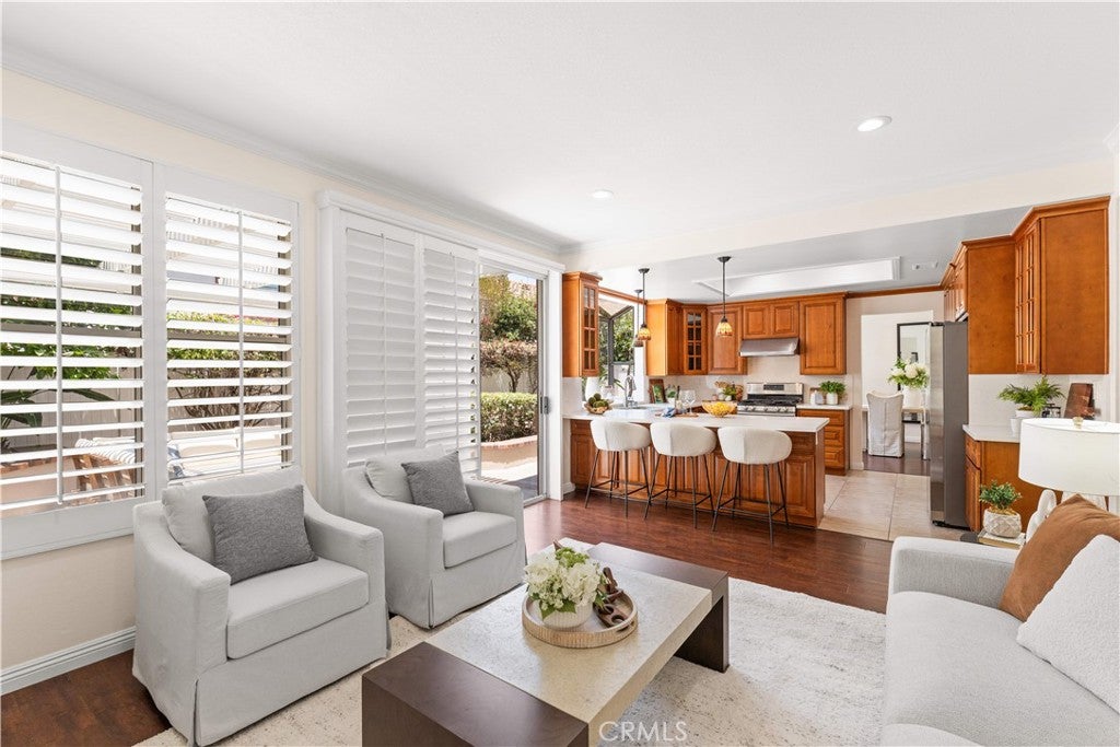 9 Terraza, Irvine CA 92614 - Photo 19