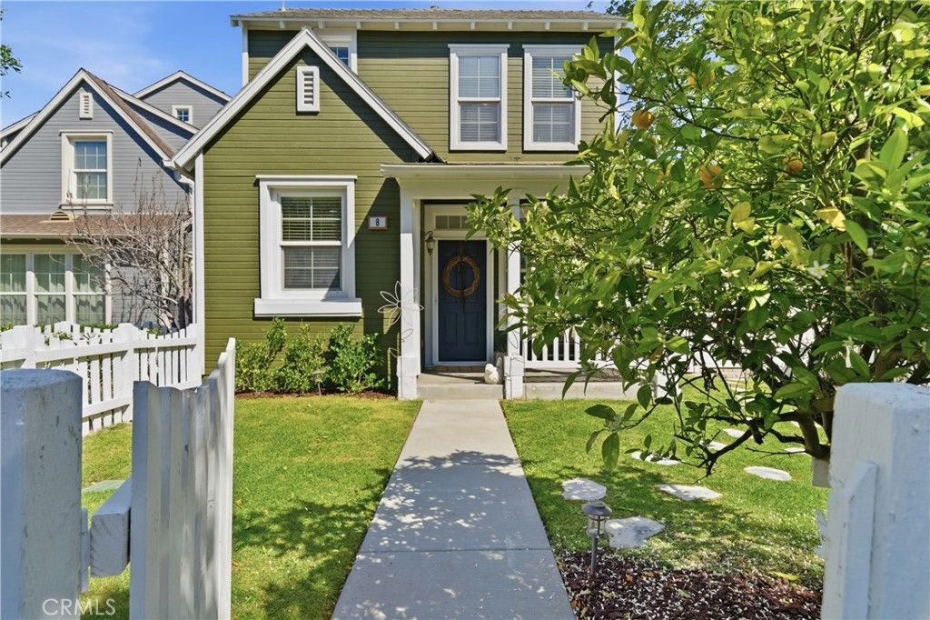 Photo of 8 Fern Haven Farm, Ladera Ranch, CA 92694 (MLS # OC26054350)