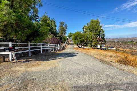 Photo of 1 Heizer Drive, Perris, CA 92570 (MLS # IV25222139)