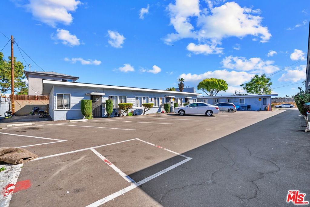 9711 Salt Lake Avenue