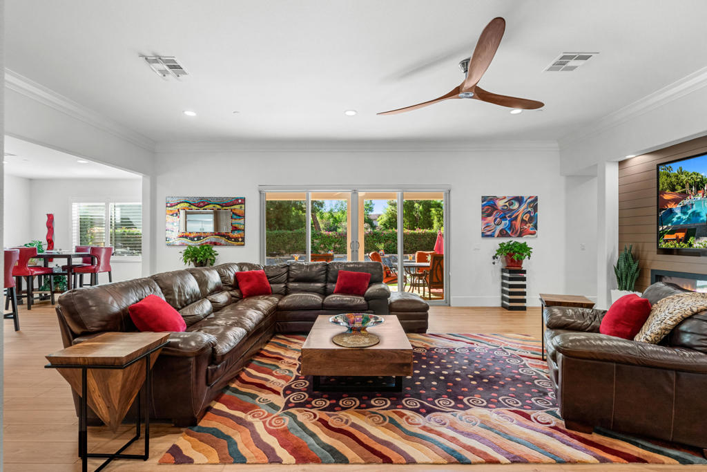 Carmela - Residential