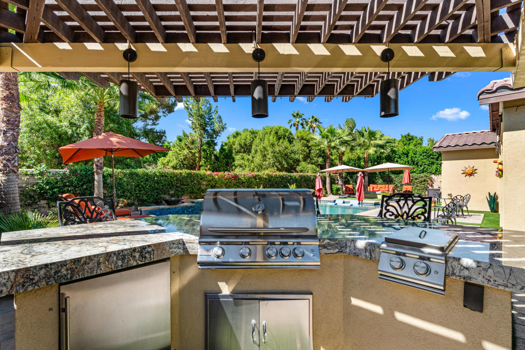 Carmela - Residential