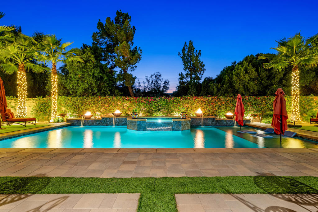 Carmela - Residential