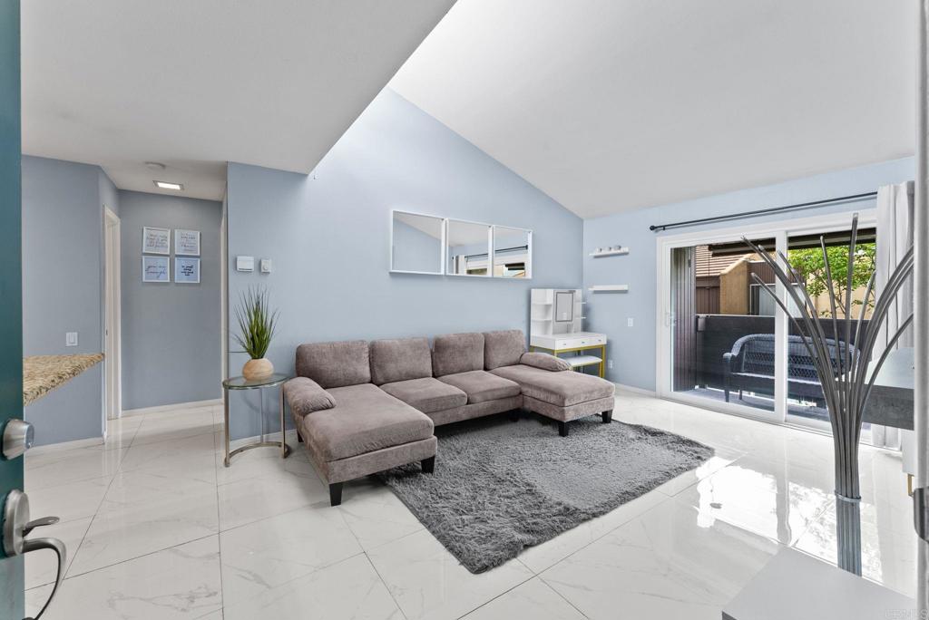 3456 Castle Glen Drive 273