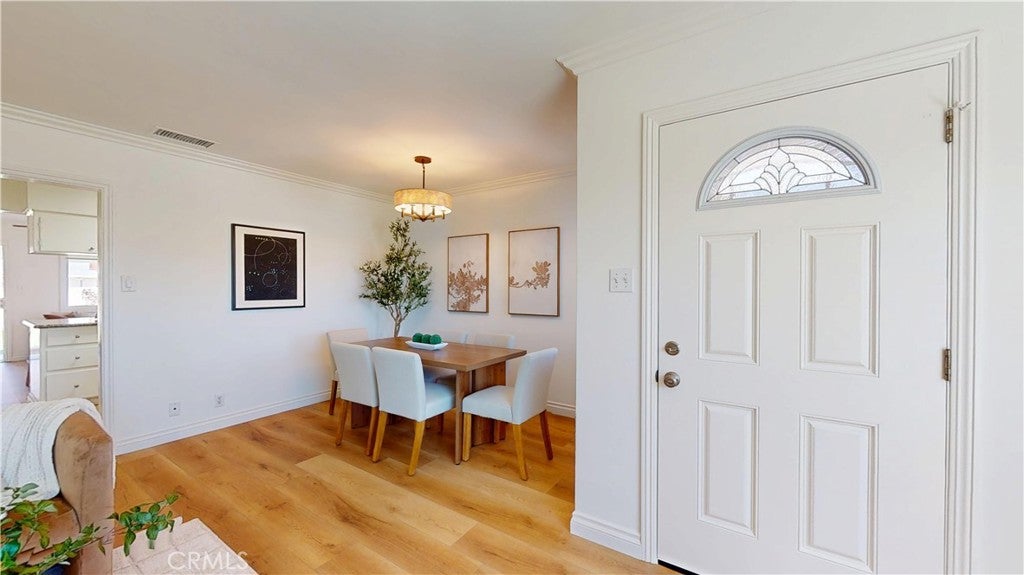 9955 Maplewood