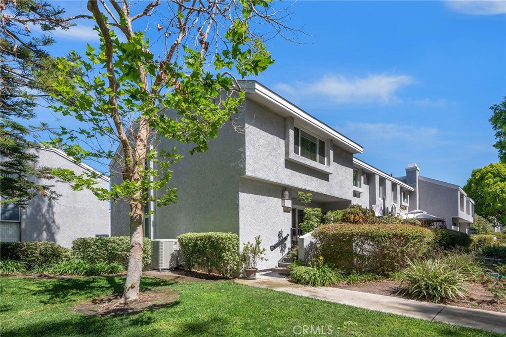 26347 Spring Creek Circle CIR, Lake Forest CA 92630