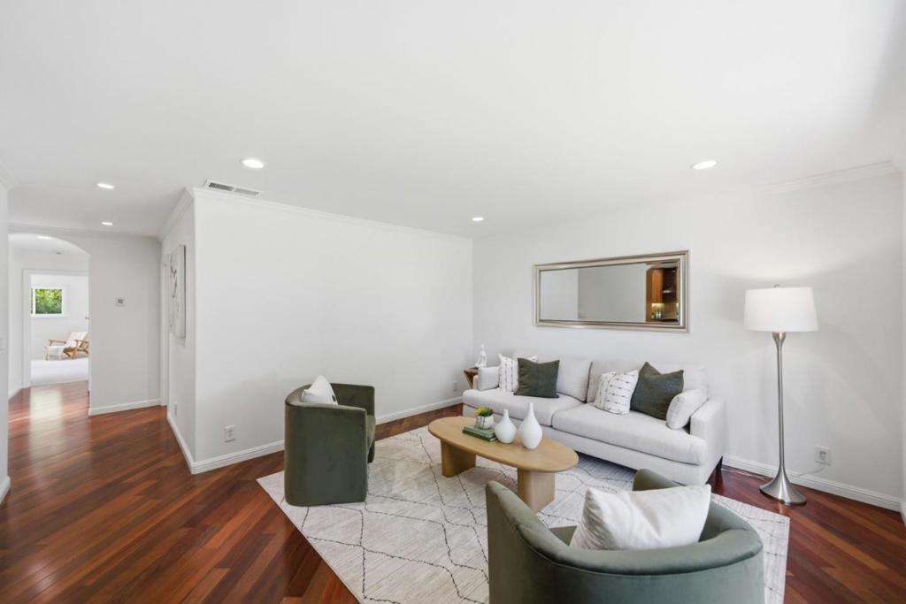 4036 Lemoyne Way
