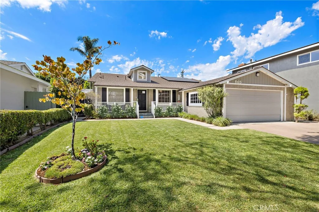 Long Beach, California 90815, United States, 3 Bedrooms Bedrooms, ,2 BathroomsBathrooms,Residential,Pending,212976