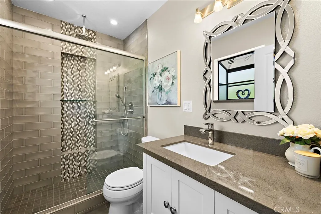 Long Beach, California 90815, United States, 3 Bedrooms Bedrooms, ,2 BathroomsBathrooms,Residential,Pending,212976