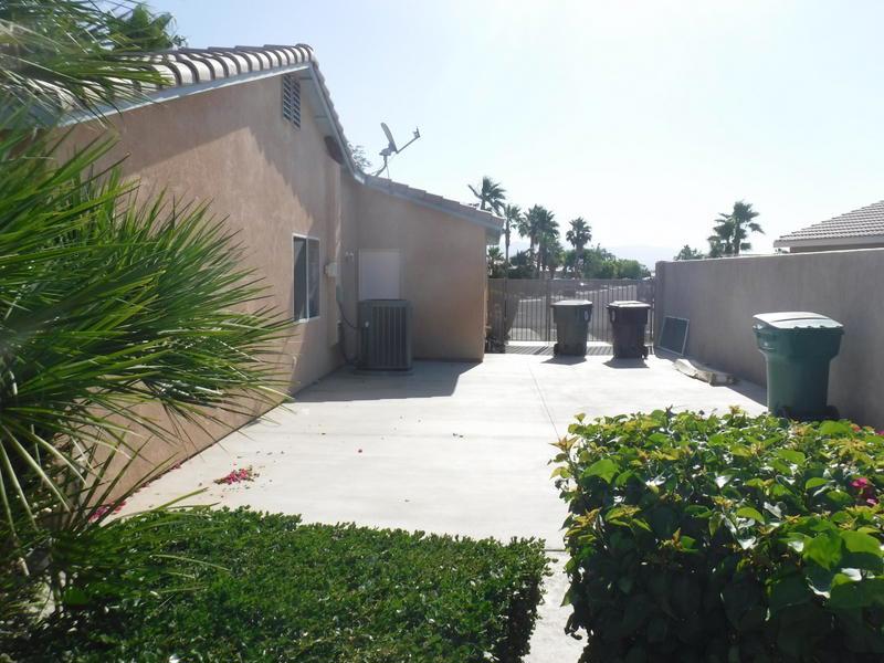 Las Brisas North - Residential Lease