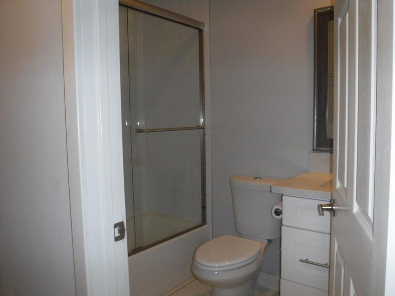 Las Brisas North - Residential Lease