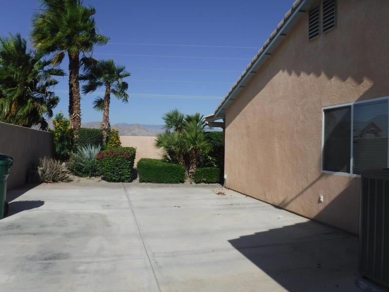 Las Brisas North - Residential Lease