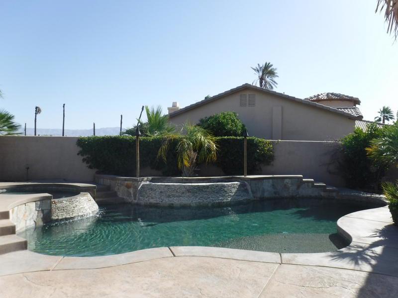 Las Brisas North - Residential Lease