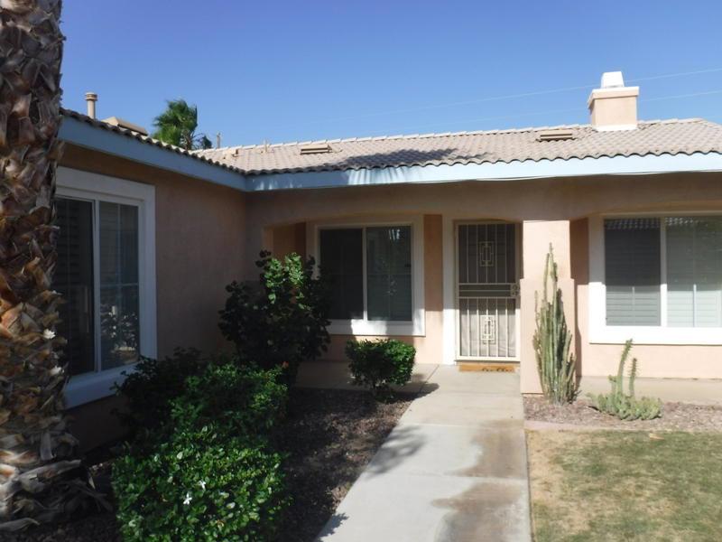 Las Brisas North - Residential Lease