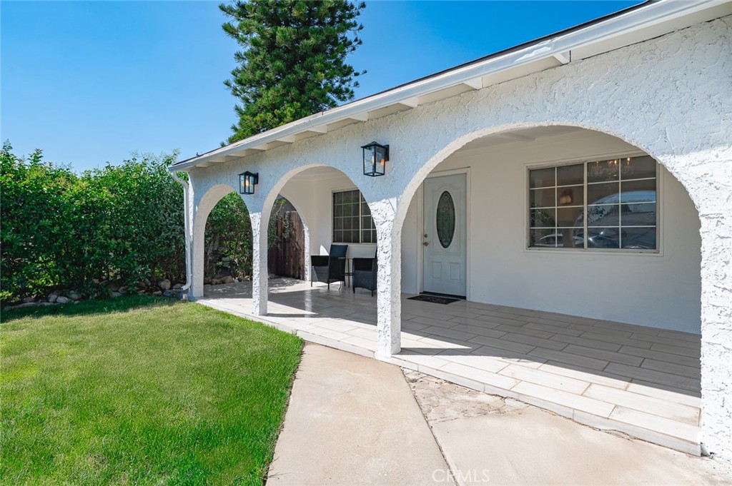2613 Millbrae Avenue