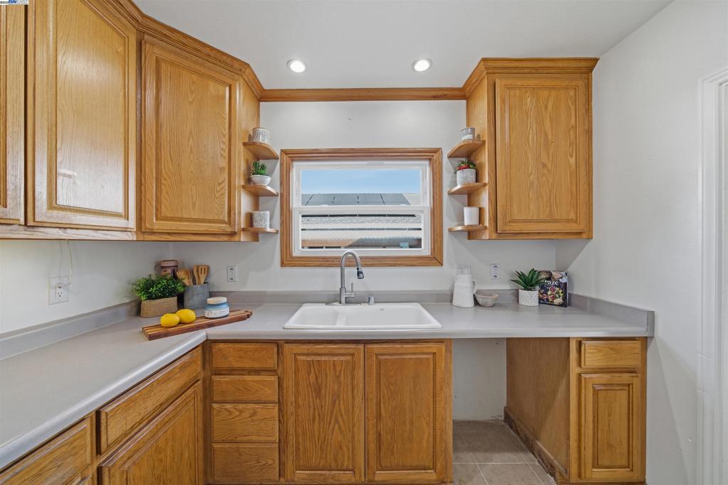 Not Listed - Residential