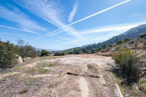 Tiny photo for 29 Lakeview, Lake Elsinore, CA 92530 (MLS # SW26087514)