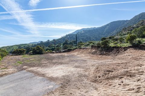 Tiny photo for 29 Lakeview, Lake Elsinore, CA 92530 (MLS # SW26087514)