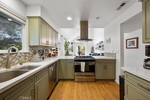 Tiny photo for 40 Sombrilla Court, Atascadero, CA 93422 (MLS # PI26005968)