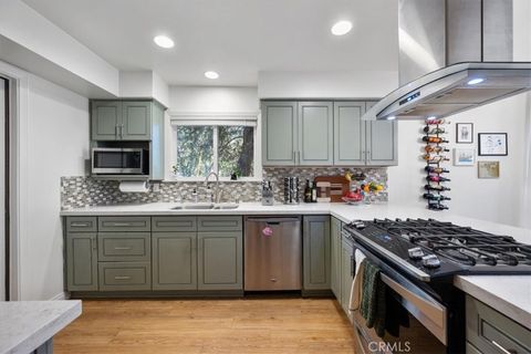 Tiny photo for 40 Sombrilla Court, Atascadero, CA 93422 (MLS # PI26005968)