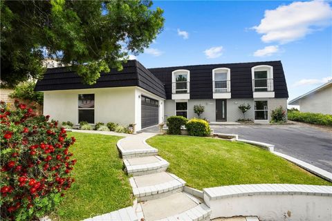22100 Acorn St Street Chatsworth CA 91311