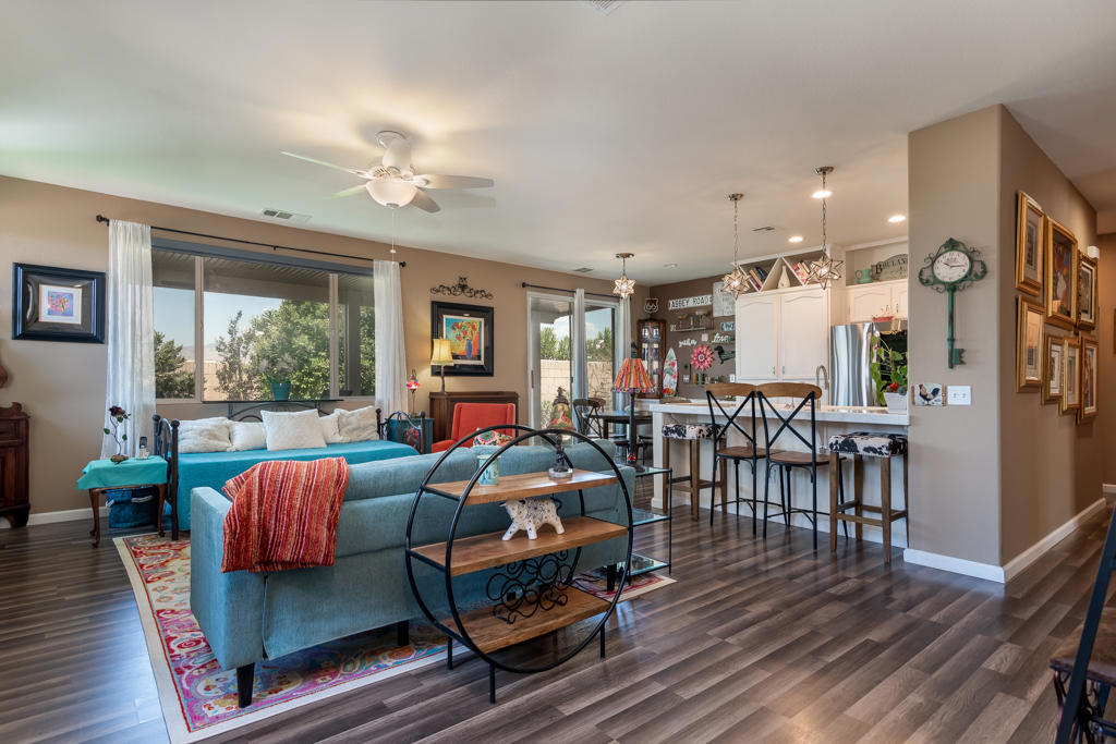 Desert Willow - Residential