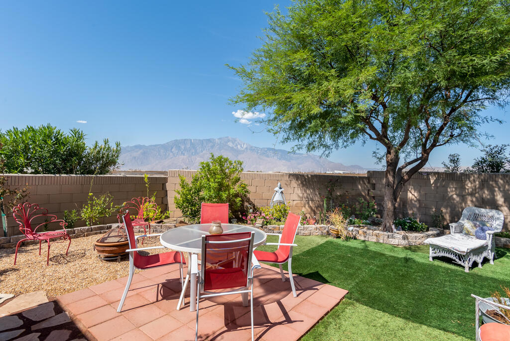 Desert Willow - Residential