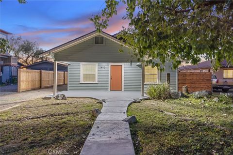 1402 Middleton Street Hanford CA 93230