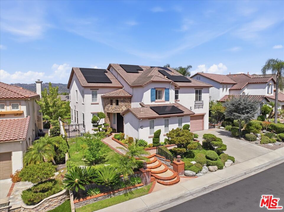 1431 W Player Avenue