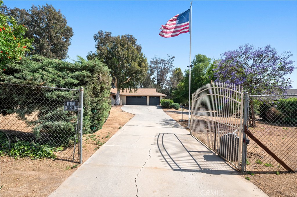 18561 Bert Road