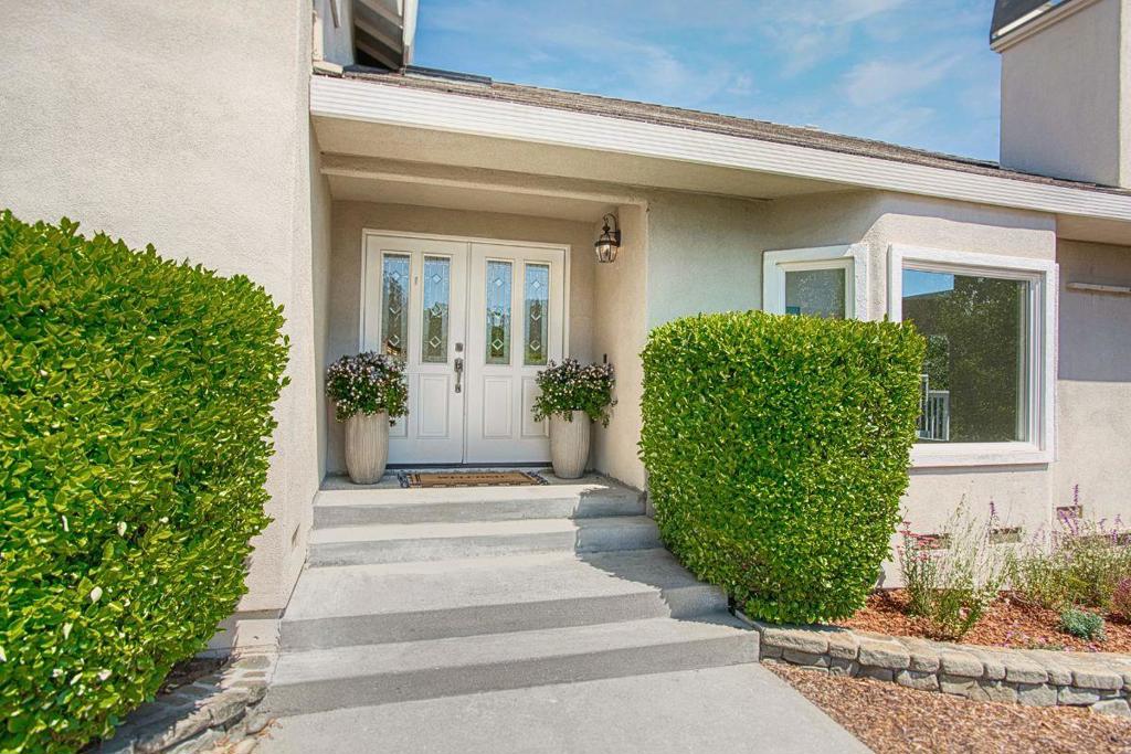 1650 Andreas Estates Place