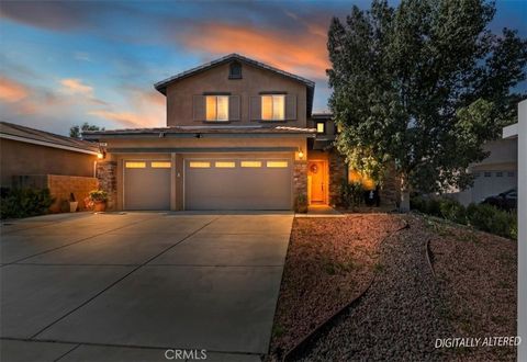 335 Pinnacle Perris CA 92570