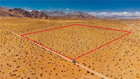Photo of 0 Waalew, Lucerne Valley, CA 92356 (MLS # IV26111097)