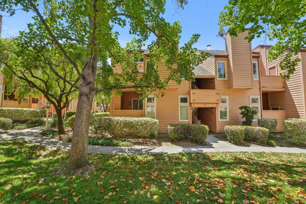 Welcome home to this bright, spacious, and stylish end-unit condo, nestled within a quiet, tree-lined Blossom Valley community! This move-in ready home has been beautifully updated throughout with elegant finishes. As you step inside, you'll be greeted by soaring ceilings and an abundance of natural sunlight. This lovely home features 3-bedrooms, 2-bathrooms, and an open floor plan with vaulted ceilings throughout. It also includes fireplace, convenient inside laundry, a one-car garage, and an inviting outdoor patio with built-in garden boxes. You'll also appreciate the extra assigned parking space (#56) and ample street parking for guests. Plus, this home is conveniently located near Highways 85 and 87, making commuting a breeze. Don't miss out on the opportunity to make this lovely condo your new home!