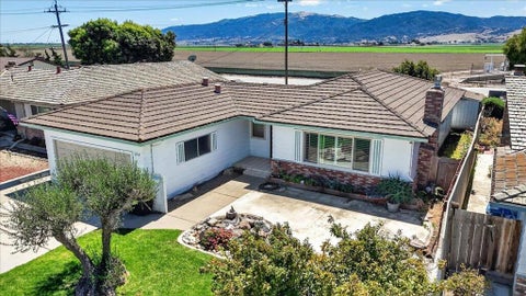 Photo of 654 La Mesa Drive, Salinas, CA 93901 (MLS # ML82059379)