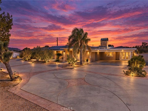 Photo of 7641 Warren Vista Avenue, Yucca Valley, CA 92284 (MLS # IG26217086)