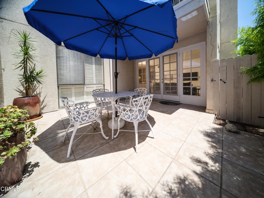 1260 S Beverly Glen Boulevard 104