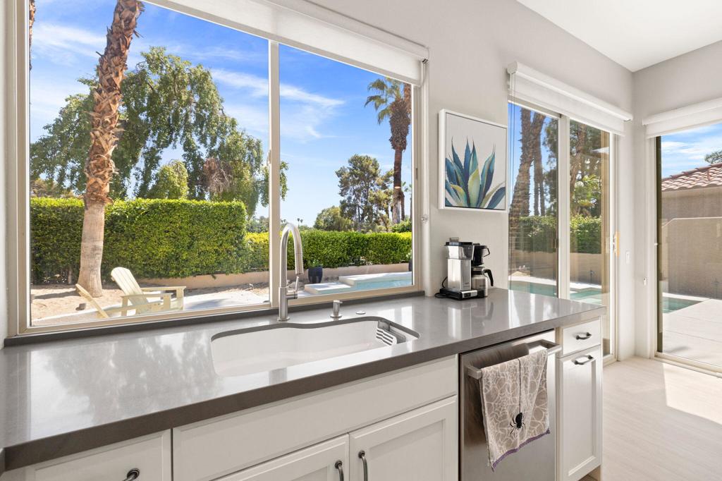 Rancho Mirage C.C. - Residential