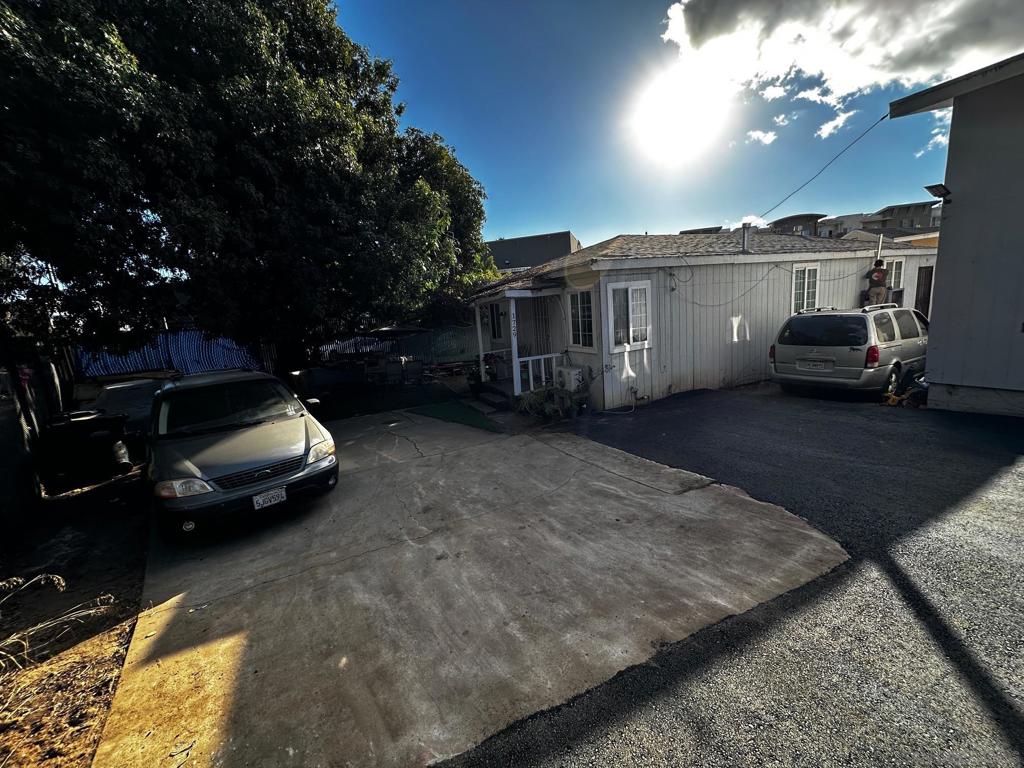 Downtown - Residential Income