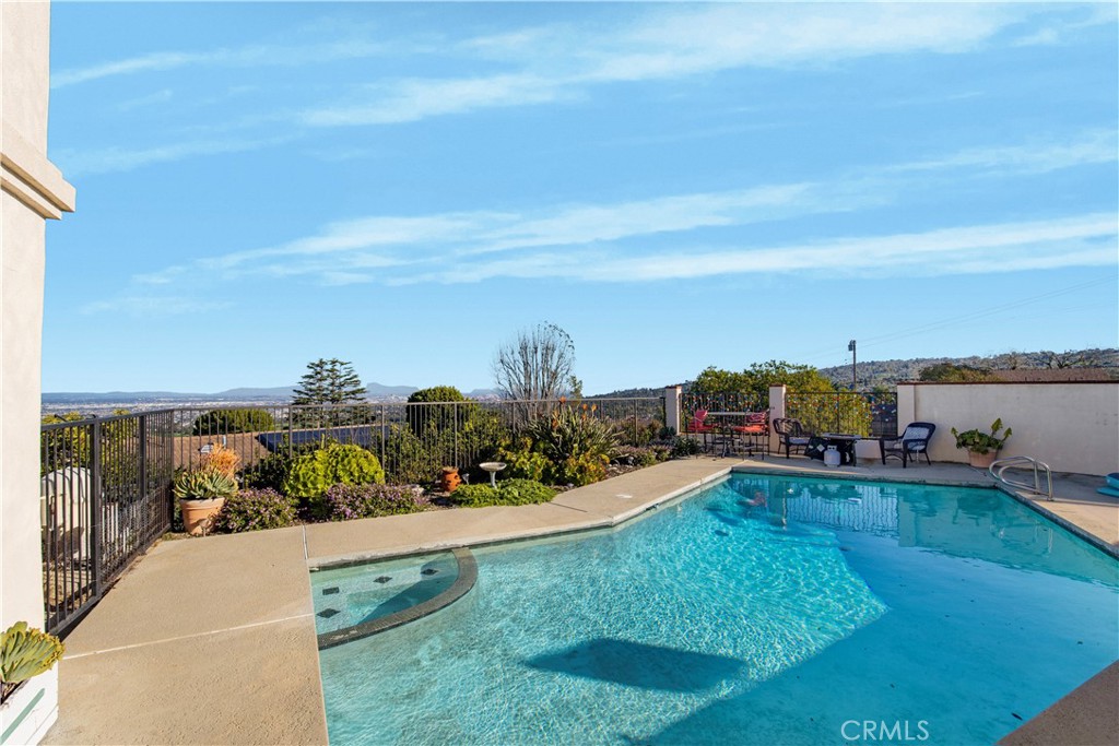 5123 Willow Wood Road