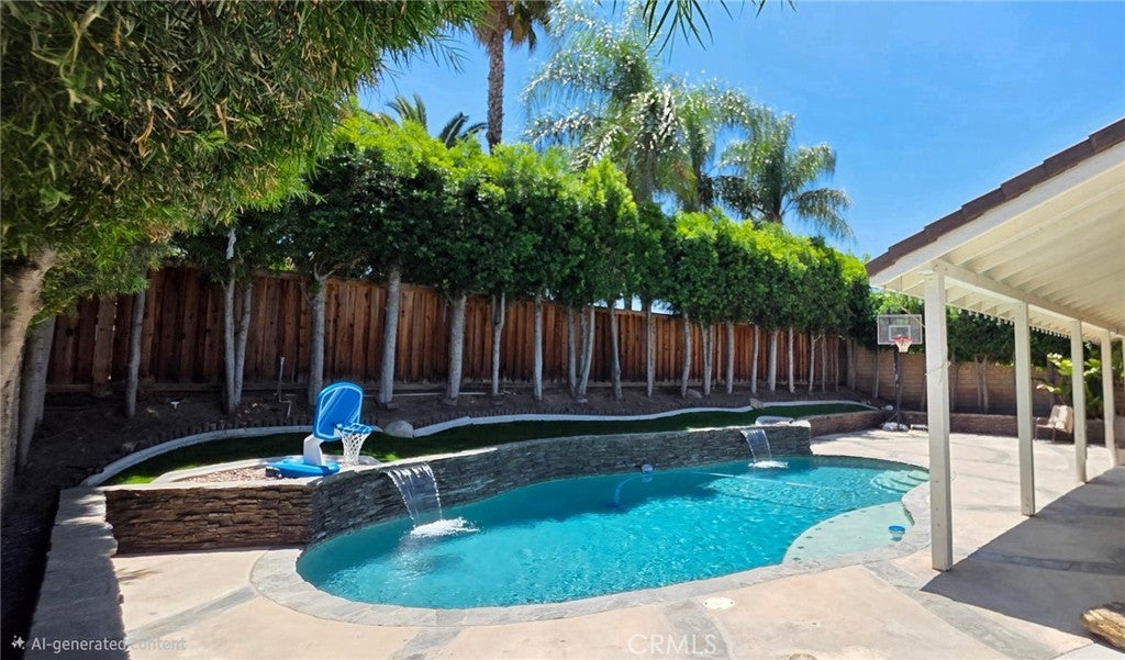 1571 Foothill