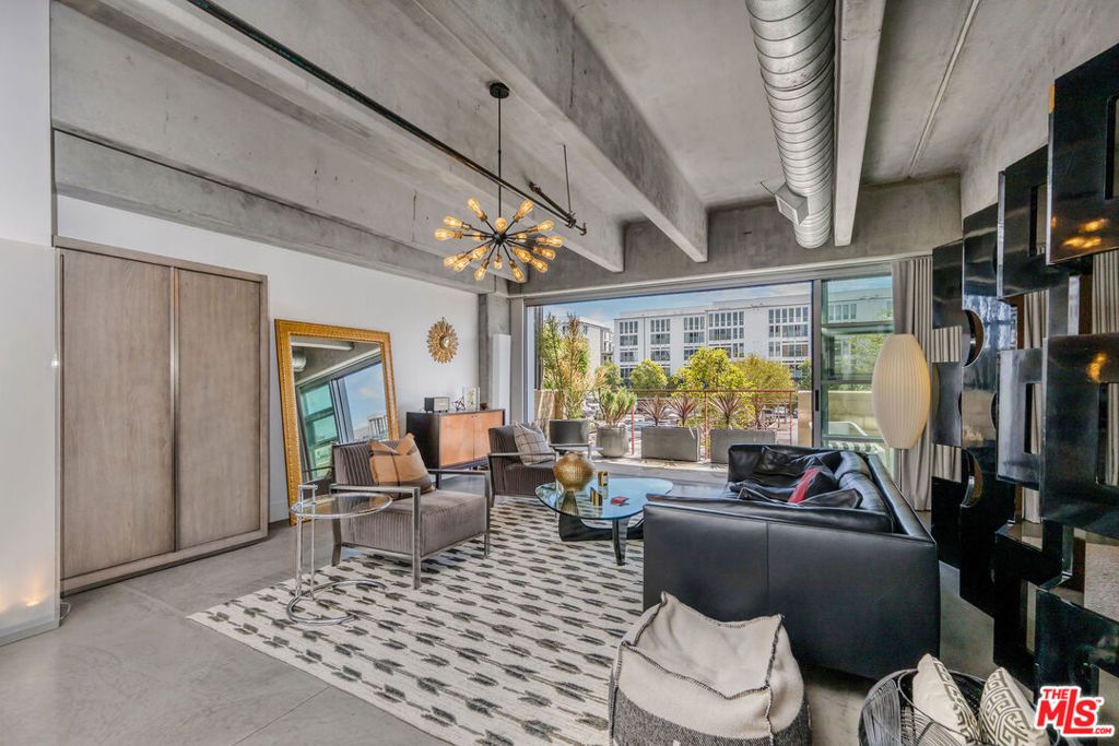 Photo of 4141 Glencoe Avenue #206, Marina Del Rey, CA 90292 (MLS # 25605853)