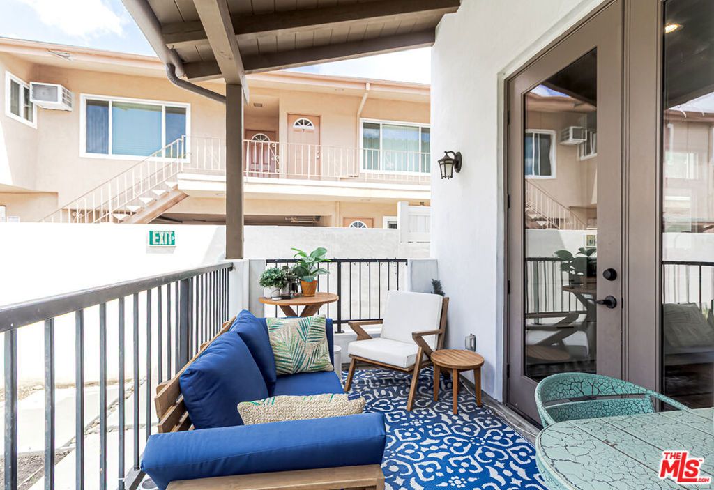 listing image 130726097877718186701