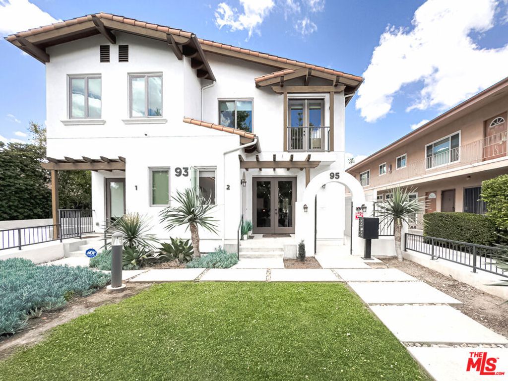 listing image 130720277092240021782